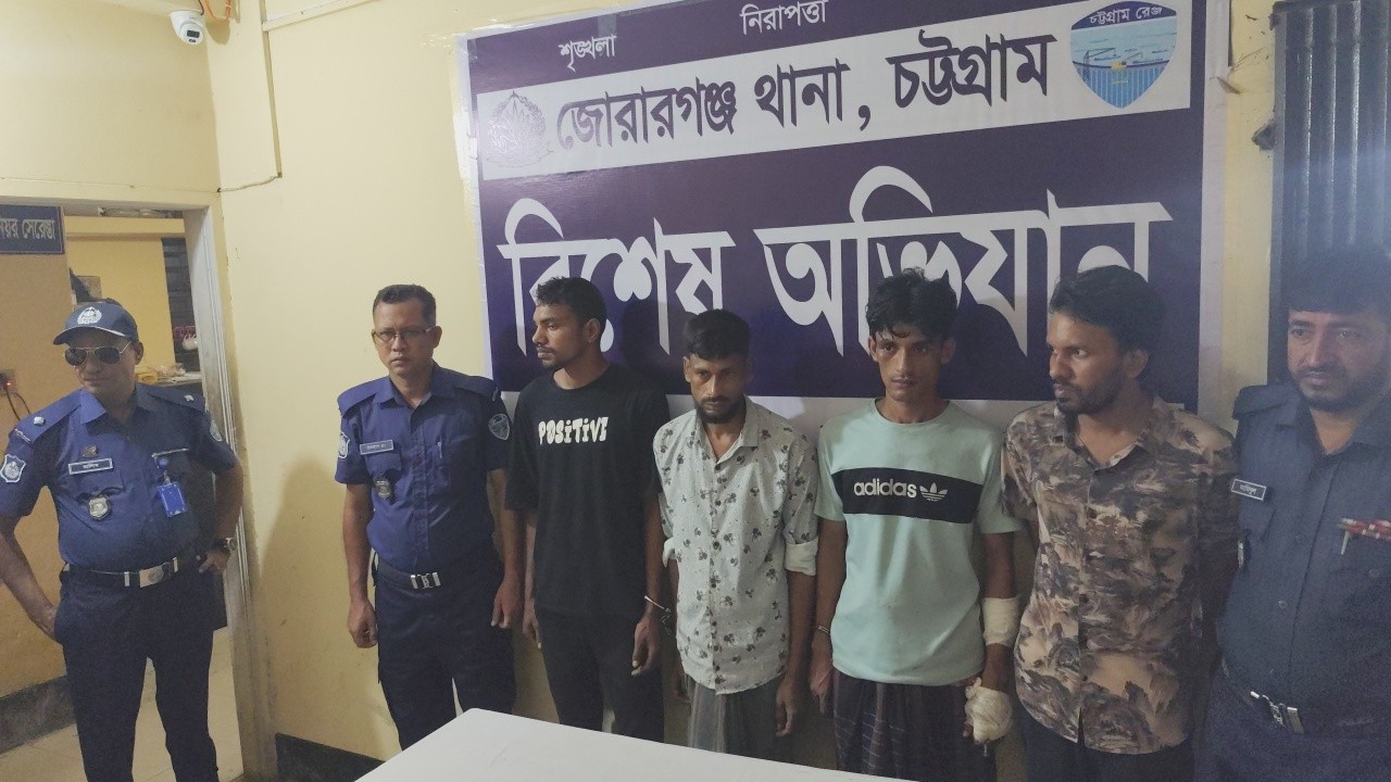 জোরারগঞ্জে হামলা ও টাকা ছিনতাইয়ের মামলায় ছাত্রলীগ নেতা নুরুল আলম গ্রেপ্তার, আদালতে সোপর্দ